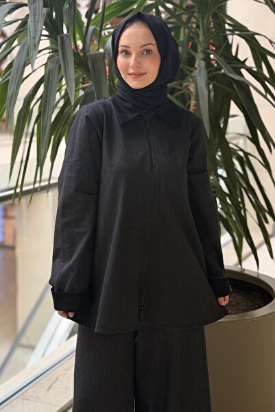 MISS DALIDA Missdalida Zippered Touch Me Jacket with Front Pockets