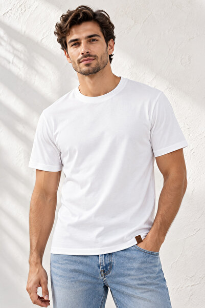Erkek Beyaz Basic Tişört Bisiklet Yaka Kısa Kollu Esnek Kumaş Rahat Kesim Günlük T-Shirt