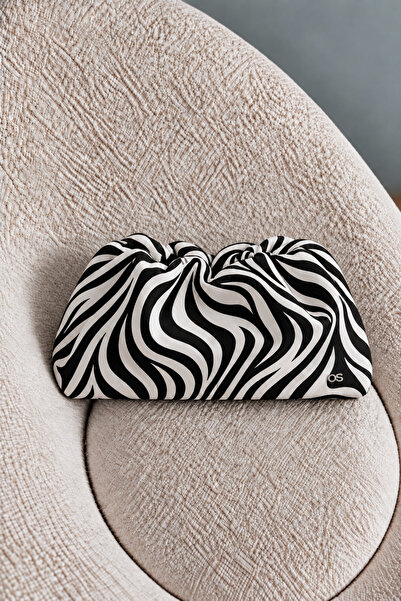 Çantacımstore Kadın Büzgülü Çanta Zebra Suni Deri ( Charm Dahil Değildir )