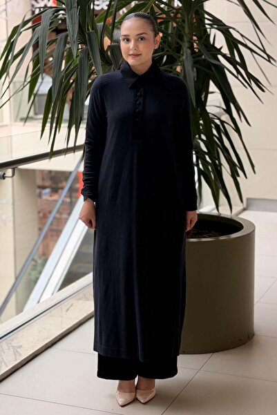 MISS DALIDA Missdalida Shirt Collar Half Buttoned Knitwear Dress