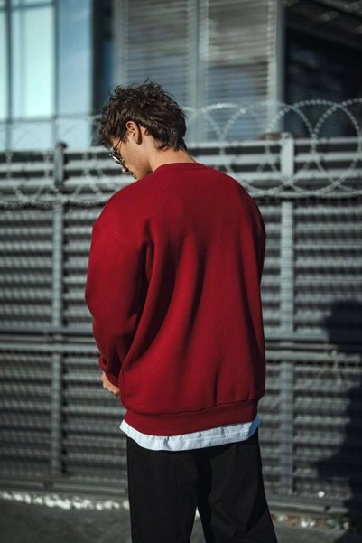 Generic Brand Men's Winter Crew Neck Three Yarn Basic Sweatshirt - Burgundy