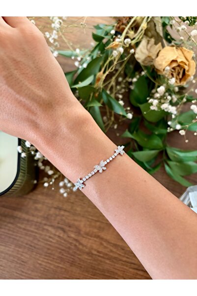Kelebek Detaylı Silver Renk Suyolu Bileklik