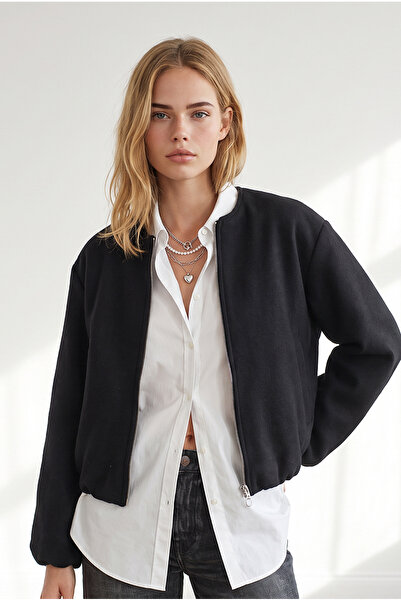 Olalook Women's Black Pocket Lined Crew Neck Crop Cashmere Jacket Ckt-19000485