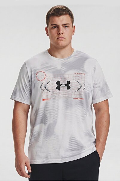 Under Armour Men Loose Fit Short Sleeve Outdoor T-Shirt, White