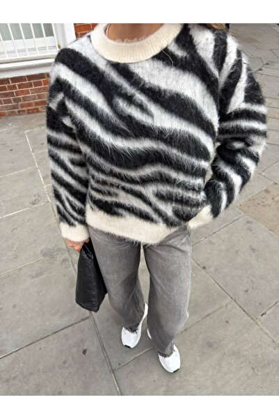 sinem kıvanç ZEBRA DESENLİ KAZAK