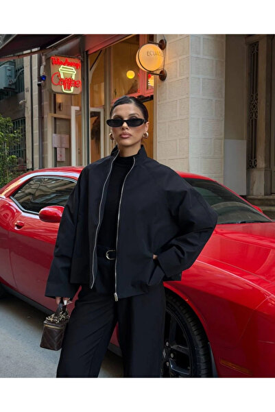 Ekim Store Μαύρο ίσιο μπουφάν με φερμουάρ και oversized γραμμή