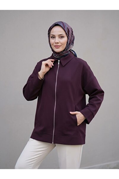 Lunsera Store جاكيت بتفاصيل جيوب وسحابات - أحمر داكن