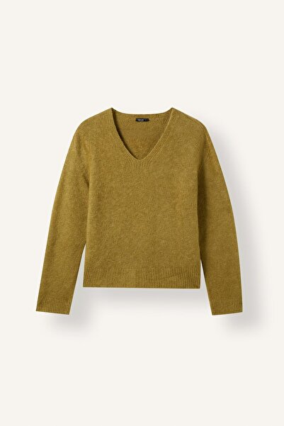 DeFacto V-Neck Soft Textured Seamless Wool Blend Knitwear Basic Sweater F4800...