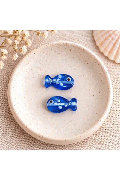 ADAMODART Handmade Murano Glass Spotted Cobalt Blue Fish Beads (2 Pieces)