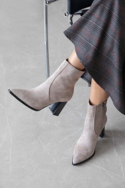 STRASWANS Frida Women's Heeled Suede Boots Mink