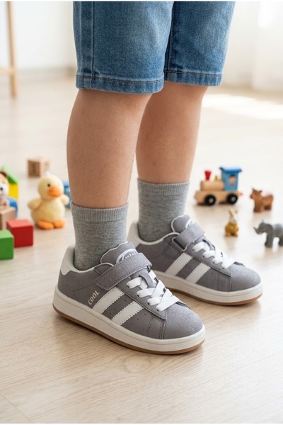 MERVESTORE Children's Suede Look Velcro Sports Shoes with White Stripes, Comf...