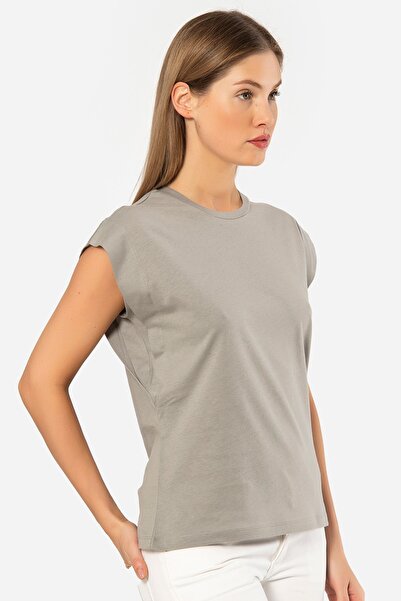 TÜREN Women's padded look relaxed fit t-shirt, 100% cotton