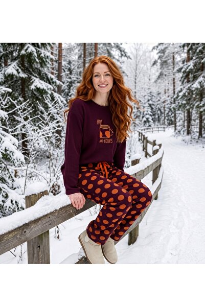 Temporium Women's Printed Patterned Waffle Fabric Long Sleeve Winter Pajama Set