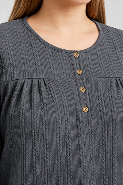 Ravencia Winter Hair Knitwear Buttoned Soft Blouse