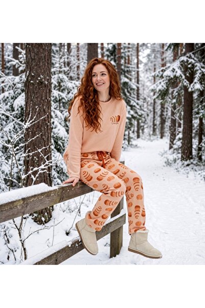 Temporium Women's Printed Patterned Waffle Fabric Long Sleeve Winter Pajama Set