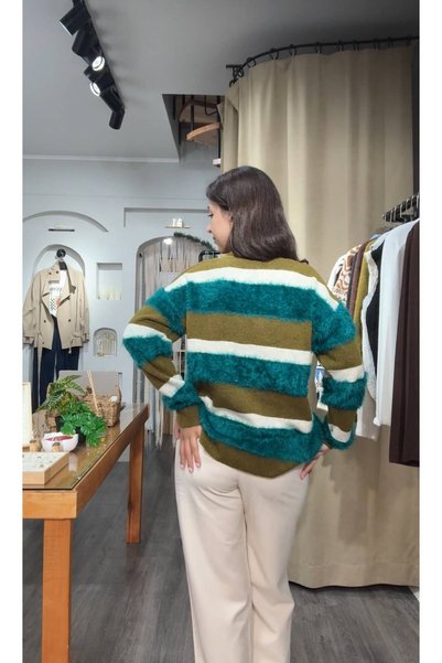 DipOL Butik Khaki Green Striped Furry V-Neck Buttoned Knitwear Cardigan