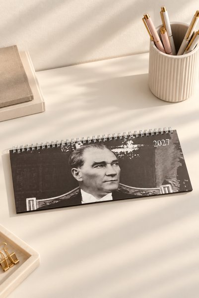 Lizy 2027 Atatürk Temalı Masaüstü Sümen – Haftalık Planlayıcı Takvim | 4 Fark...