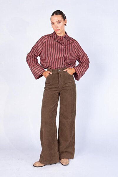 TENA Women's Bitter Brown Five-Pocket Wide-Leg Velvet Textured Trousers