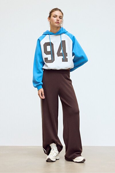 Stradivarius Reglan kollu kapüşonlu sweatshirt