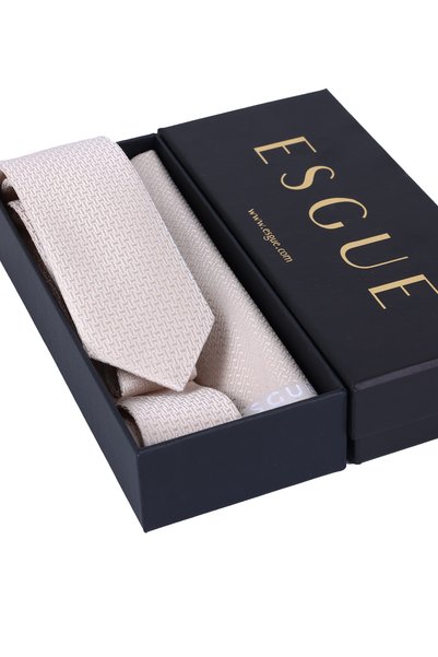 Esgue Cravată lucrată manual, cu model texturat, de 6 cm, de culoare bej, cu eșarfă.