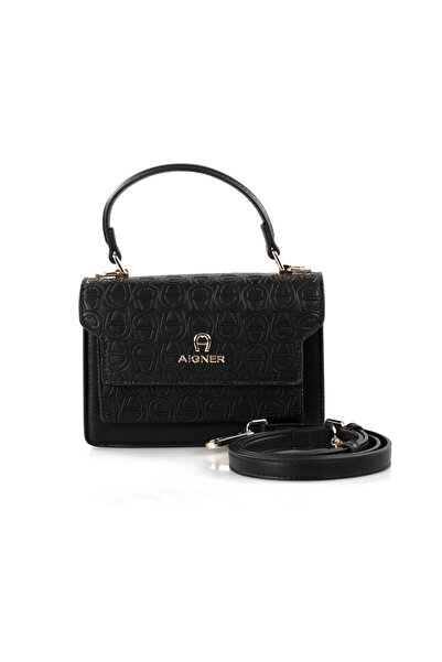 Aigner حقيبة كلاسيكية جديدة بشعار منقوش ومقبض علوي وحزام كتف
