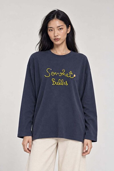 Levidor Embroidered and beaded detailed oversize sweatshirt indigo