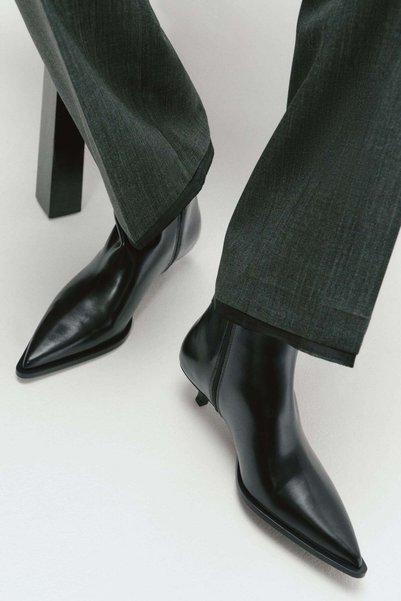 H&M Pointed-toe ankle boots