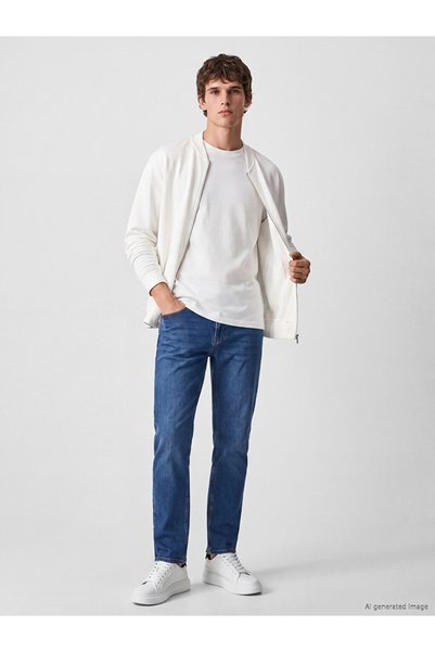 LC Waikiki بنطلون جينز LCW Jeans779 بقصة عادية للرجال