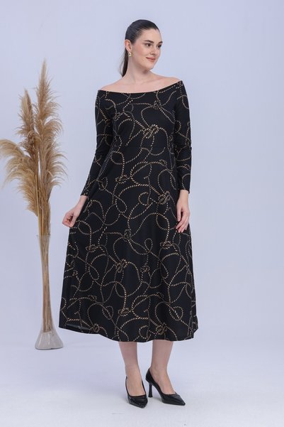 Madwilo Women's Black Chain Pattern Boat Neck Plus Size Maxi Dress