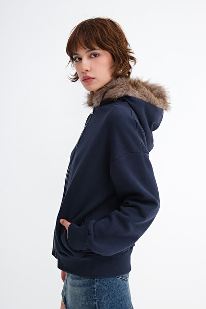 Addax Furry Hooded Sweatshirt H9072