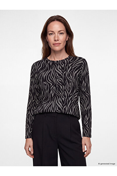 LC Waikiki Özmarka New Season Black Crew Neck Patterned Blouse