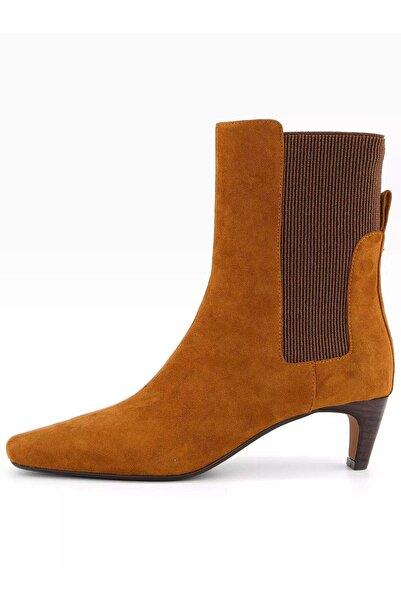 Sheya Botine, maro