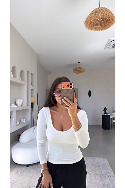 Buket Teke Ecru Globlu Long Sleeve Bra Free Basic Blouse