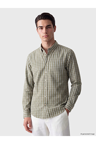 LC Waikiki Nevavm with Difference Lcwaikiki Classic Green Poplin Plaid Standa...