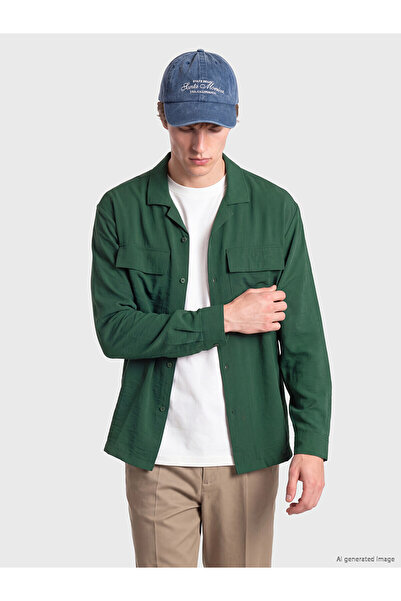 LC Waikiki Nevavm with Difference Xside Green Plain Standard & Regular Men's ...