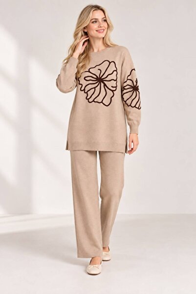 MAY MARA Women's Appliqué Embroidered Knitwear 2-Piece Set