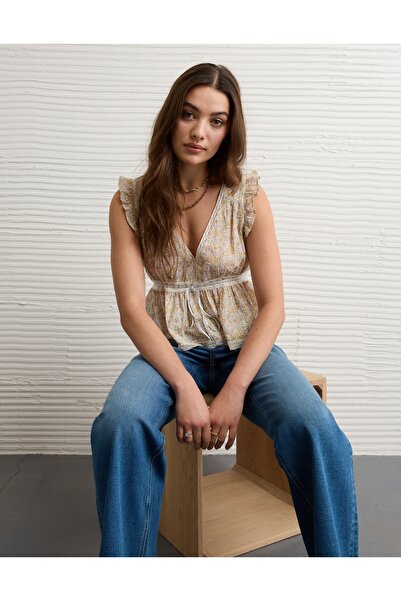 AMERICAN EAGLE بلوزة بأكمام مجنحة مزينة بحواف من الدانتيل