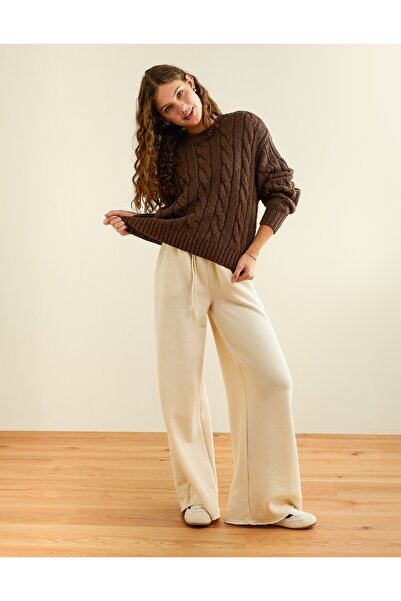AMERICAN EAGLE AE Cropped Cable Knit Sweater