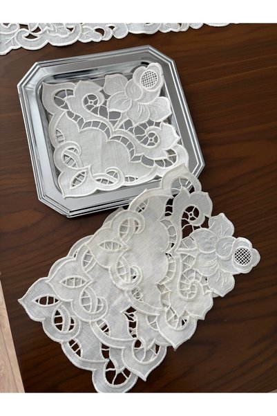 Denef Home Karagül - Tray Cover Hole Work Cream - 18X18 cm 1 Piece