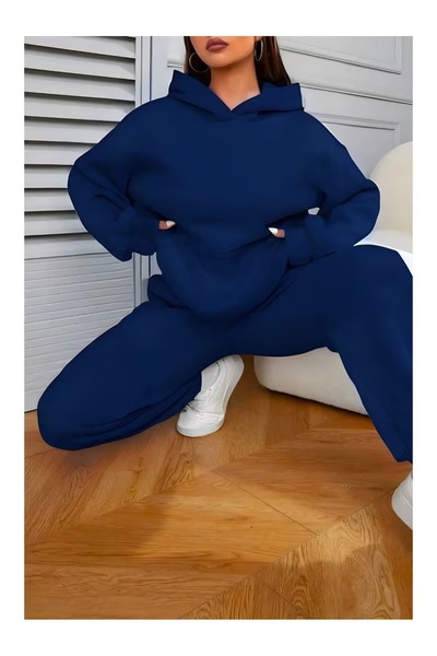 luci sports SET DE PENTRU FEMEI: PANTALONI OVERSIZE CU GLUGĂ ȘI TIVI DIN ELASTIC