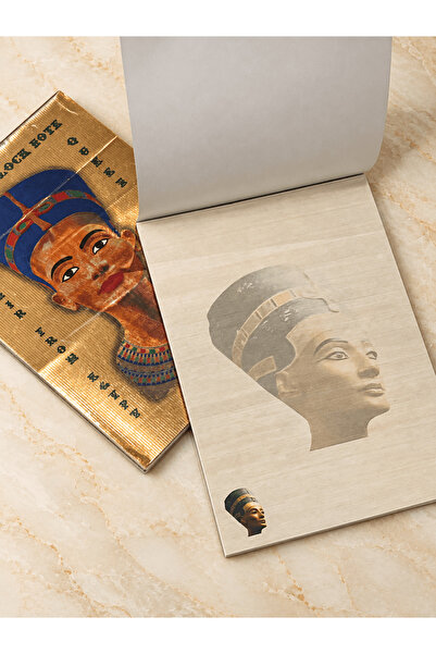 Nefertiti Motifli Çizgisiz Bloknot