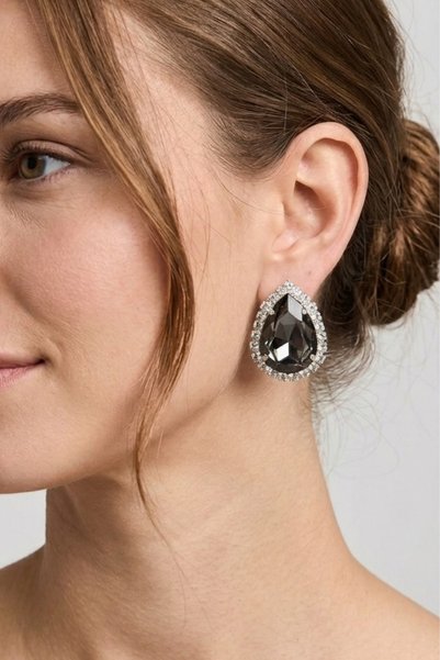 PETEK AKSESUAR ABİYE DAMLA STUD KÜPE 3 CM.