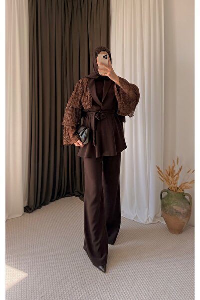 Hepsi Moda Blazer Yaka Simli Kol Kuşaklı Pantolonlu Takım - 5786 - Kahverengi