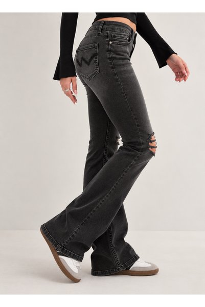Messy Girls Low Waist Bootcut Stretchy Jean Pants with Ripped Detail