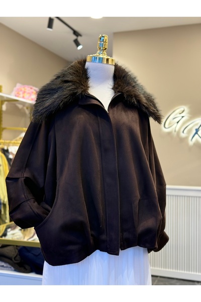 Gizem Karademir Boutique Kürk Detaylı Süet Mont