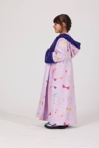 Obaha Fur with a Bright Color Print