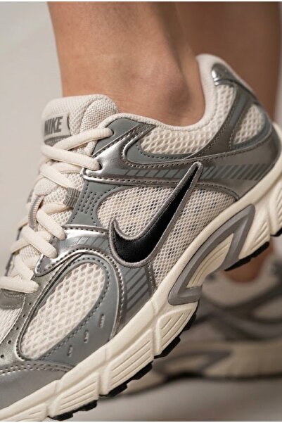 Nike Spor Ayakkabı Sneaker Günlük Kullanım Rahat Taban ve Şık Tasarım V5 RNR