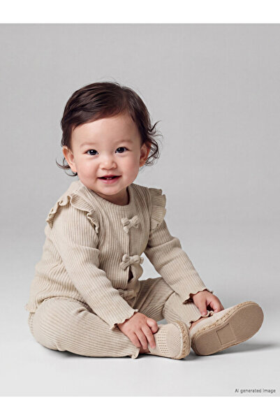 LC Waikiki Bow-Tied Baby Girl Set for Style Enthusiasts from Uzg Store