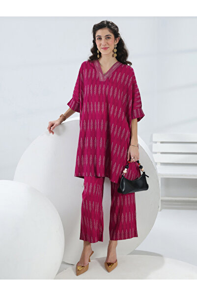 Libas By Styli Pink Printed Cotton Ethnic Tunic and Trousers Co-Ords