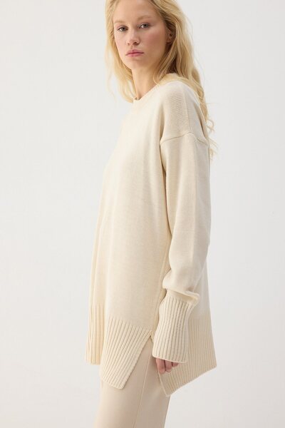 Touché Privé Basic Slit Tricot Tunic